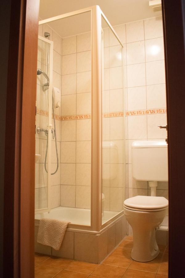 P4W Hotel Residence Szombathely Exterior foto
